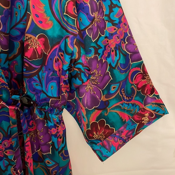 Victoria’s Secret Multicolor Short Robe Size P/S - Picture 3 of 7